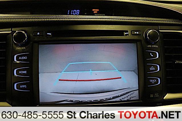 used 2017 Toyota Highlander car, priced at $23,500