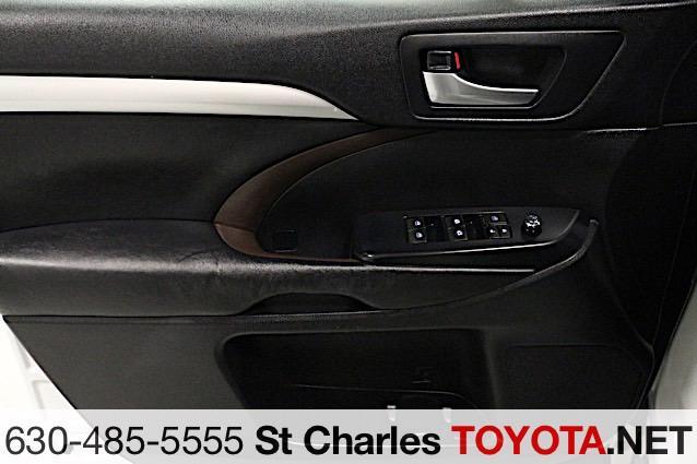 used 2017 Toyota Highlander car, priced at $23,500