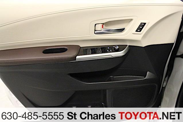 used 2022 Toyota Sienna car, priced at $47,000