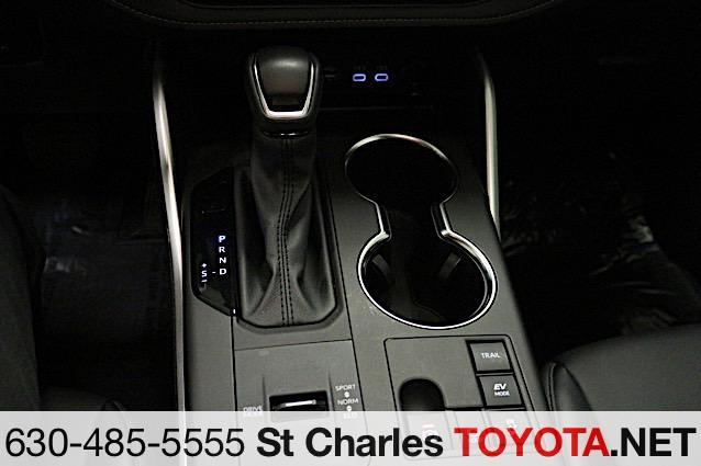 used 2024 Toyota Highlander Hybrid car, priced at $47,500