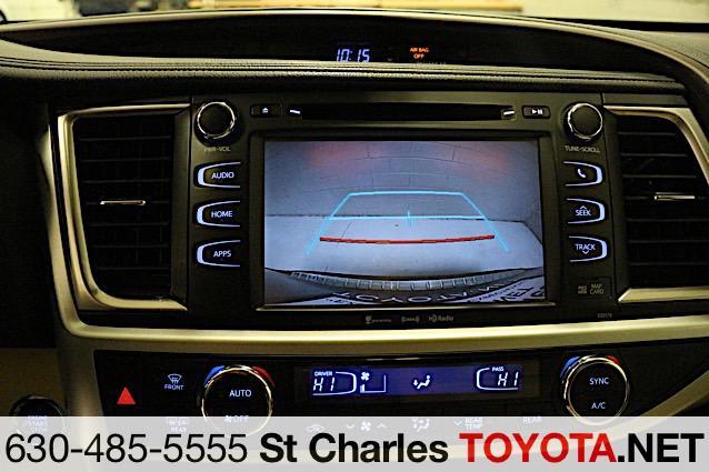 used 2017 Toyota Highlander car, priced at $17,000