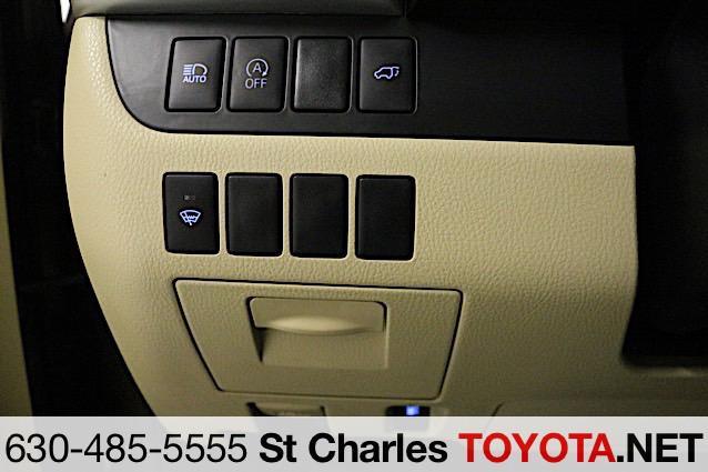 used 2017 Toyota Highlander car, priced at $17,000