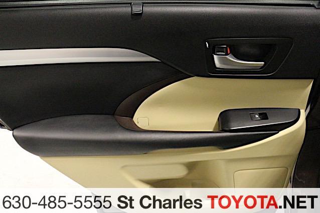 used 2017 Toyota Highlander car, priced at $17,000