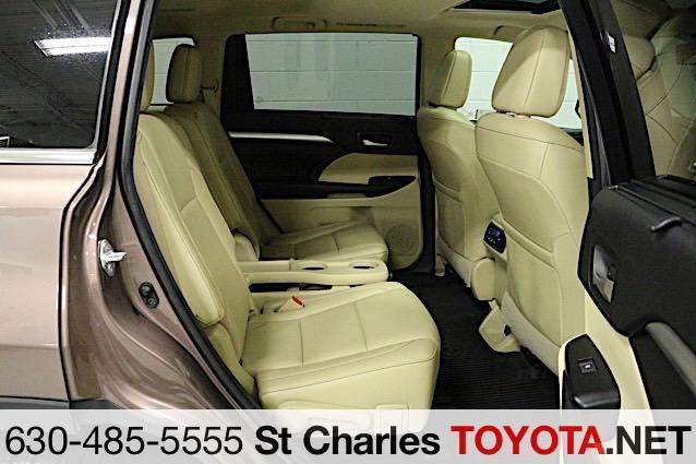 used 2017 Toyota Highlander car, priced at $17,000