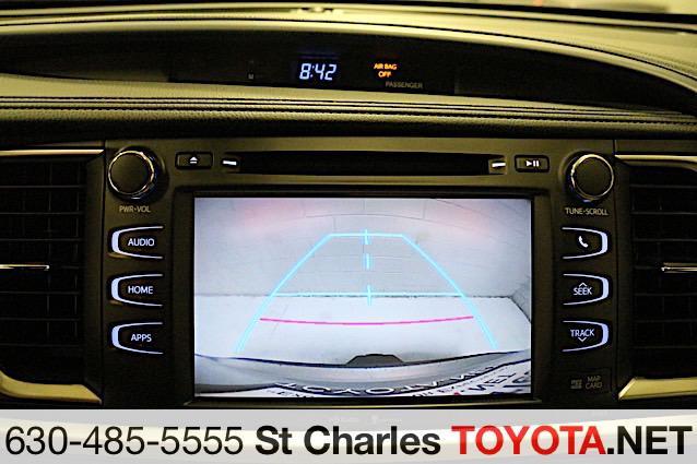 used 2014 Toyota Highlander car, priced at $12,500