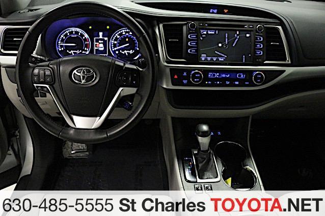 used 2014 Toyota Highlander car, priced at $12,500