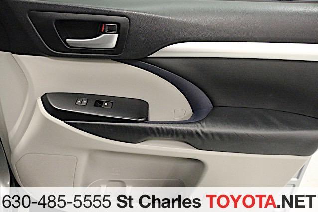 used 2014 Toyota Highlander car, priced at $12,500