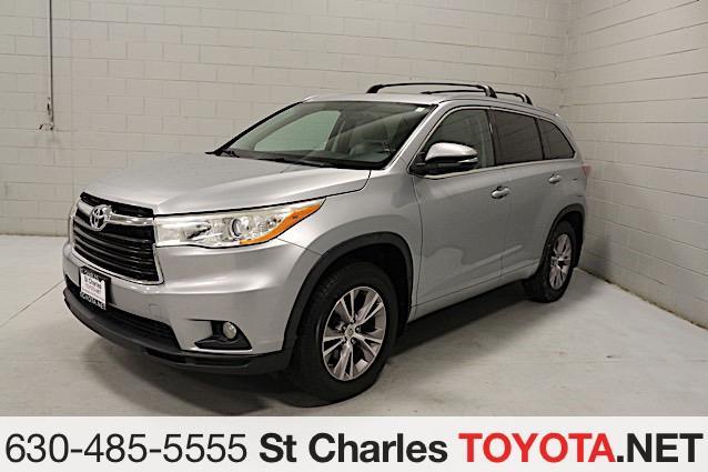 used 2014 Toyota Highlander car, priced at $12,500