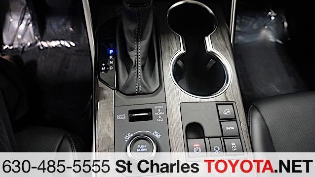 used 2024 Toyota Highlander car, priced at $51,500