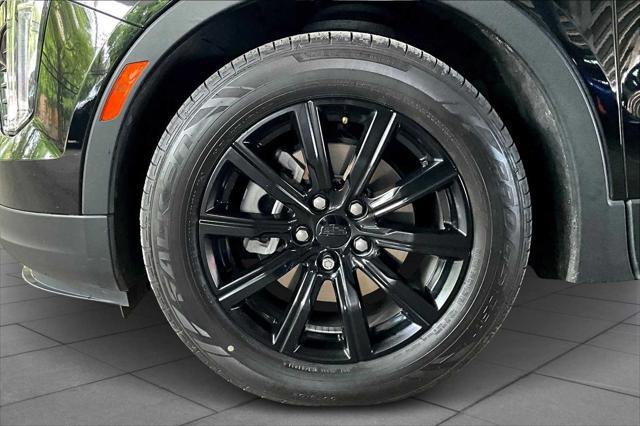 used 2022 Cadillac XT4 car, priced at $19,886