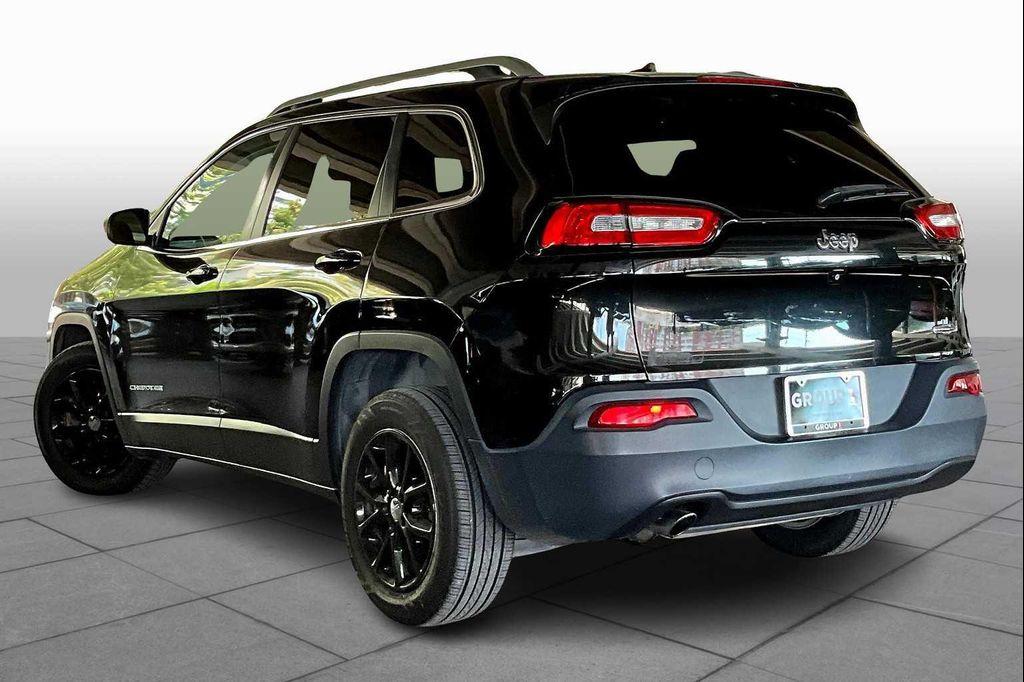 used 2015 Jeep Cherokee car, priced at $7,700