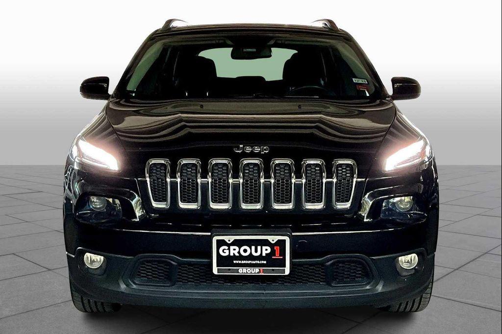 used 2015 Jeep Cherokee car, priced at $7,700