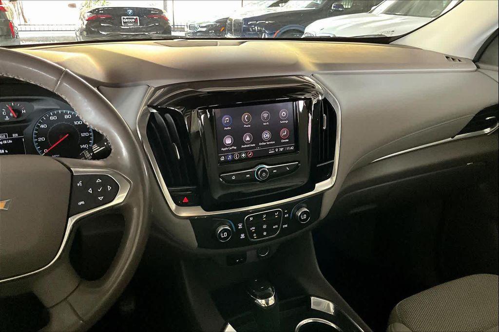 used 2020 Chevrolet Traverse car, priced at $21,946