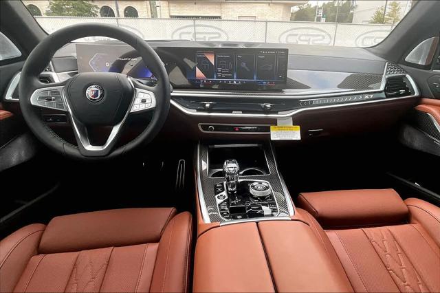 new 2025 BMW X7 car, priced at $159,695