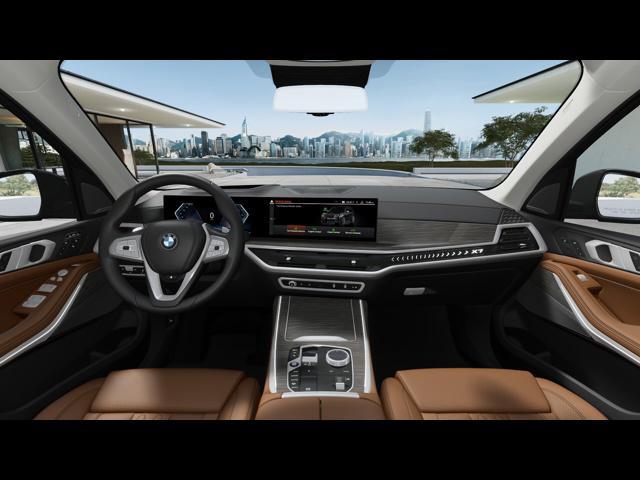 new 2025 BMW X7 car, priced at $97,270