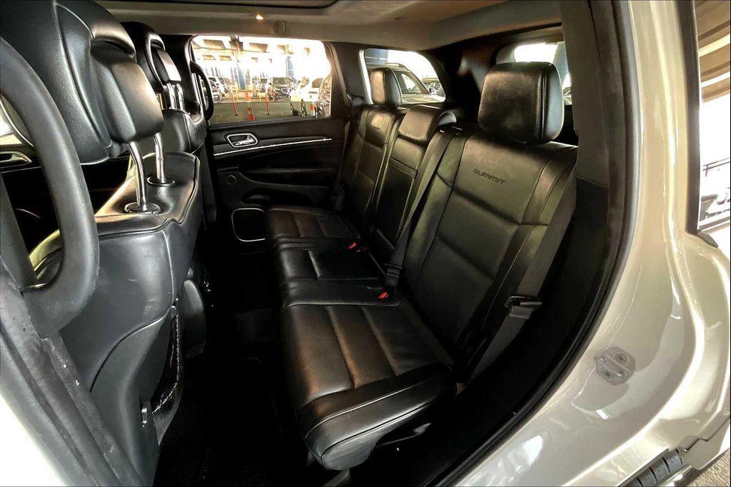 used 2017 Jeep Grand Cherokee car, priced at $16,840