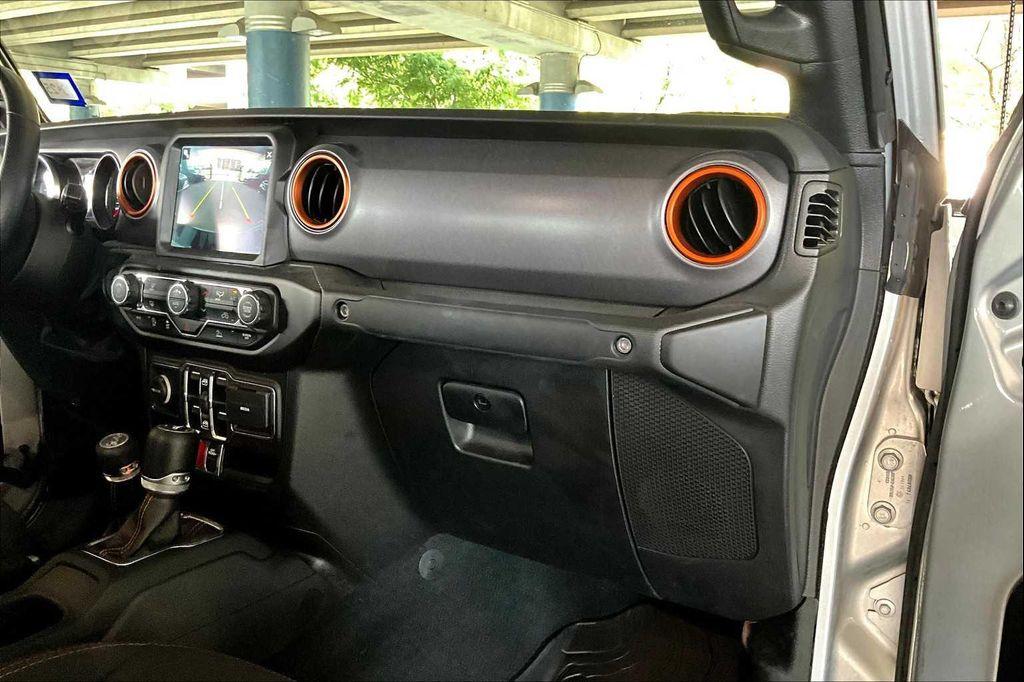 used 2022 Jeep Gladiator car, priced at $37,500