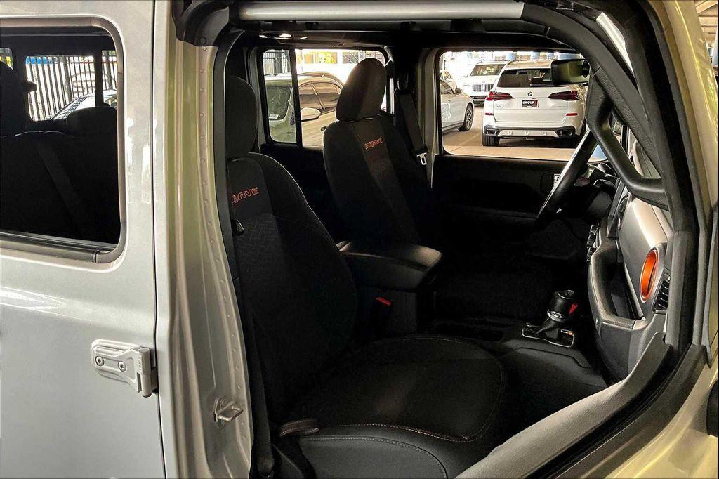 used 2022 Jeep Gladiator car, priced at $37,500