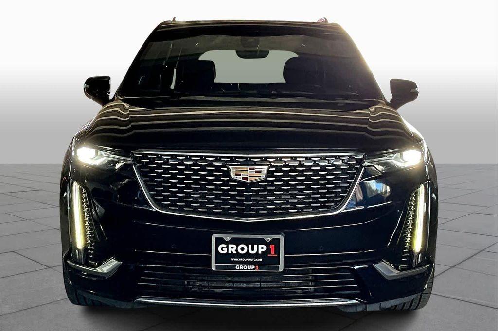 used 2022 Cadillac XT6 car, priced at $28,915