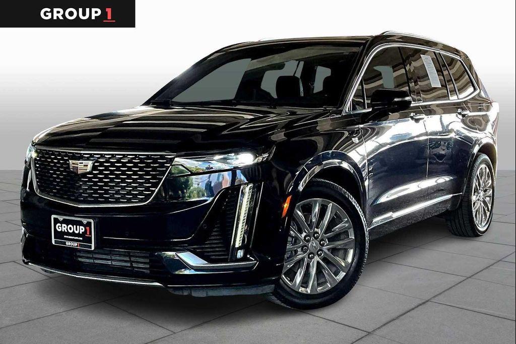 used 2022 Cadillac XT6 car, priced at $28,915