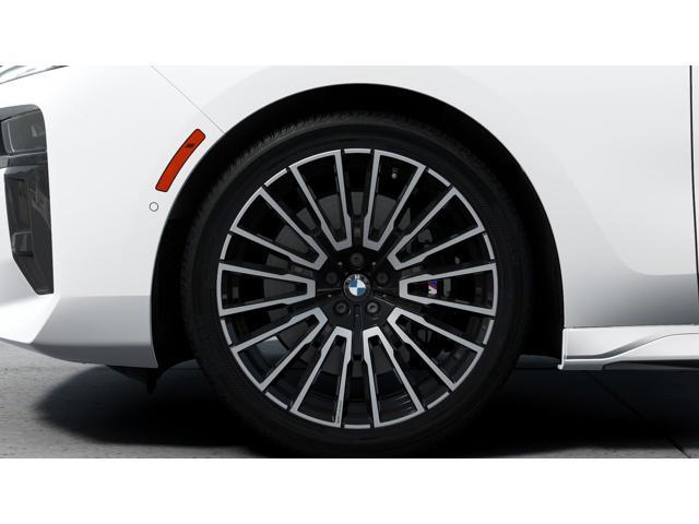 new 2025 BMW 760 car, priced at $145,665