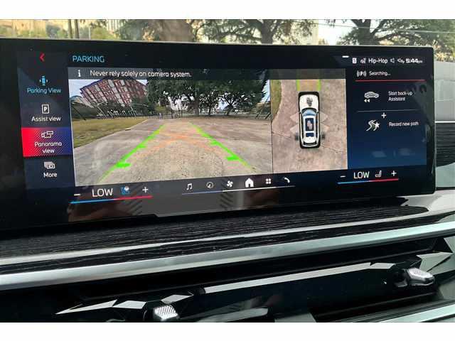 new 2025 BMW X7 car, priced at $117,020