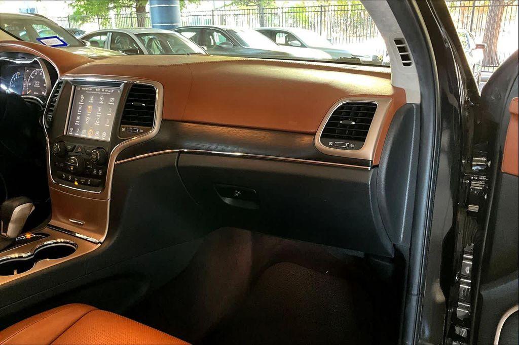 used 2016 Jeep Grand Cherokee car, priced at $20,787