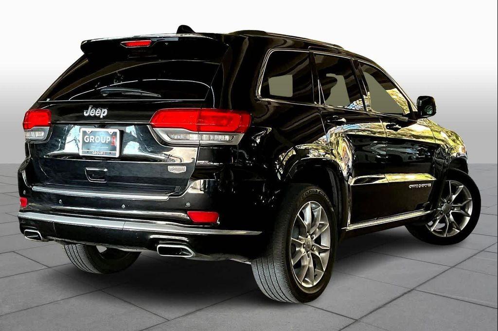 used 2016 Jeep Grand Cherokee car, priced at $20,787