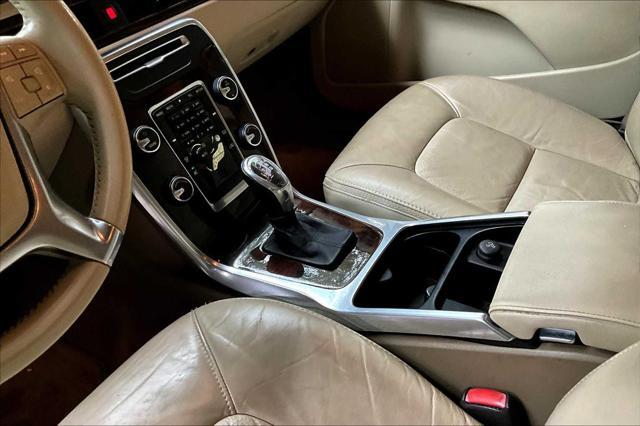used 2013 Volvo XC70 car, priced at $11,700
