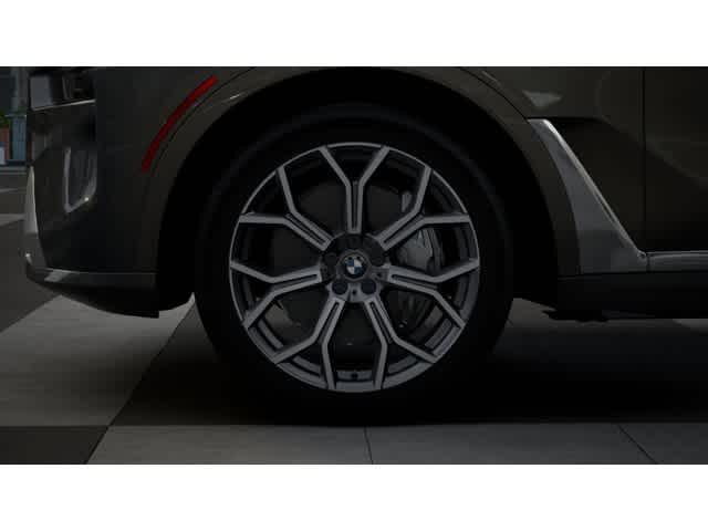 new 2026 BMW X7 car, priced at $96,025