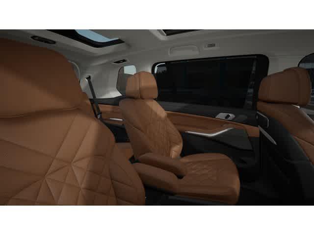 new 2026 BMW X7 car, priced at $96,025