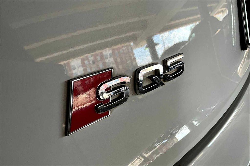used 2023 Audi SQ5 car, priced at $41,228