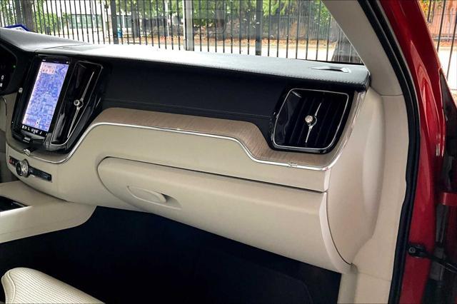 used 2022 Volvo XC60 car, priced at $37,454