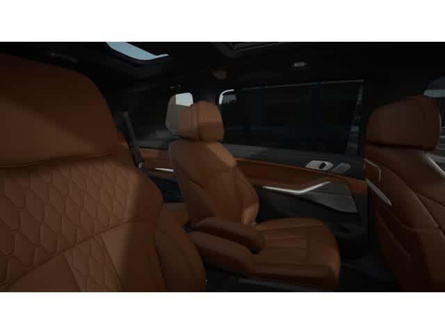 new 2026 BMW X7 car, priced at $128,810