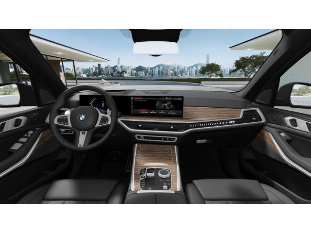 new 2025 BMW X7 car, priced at $102,775