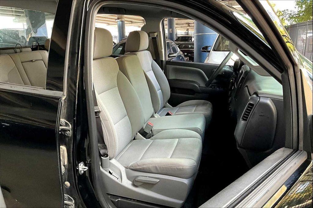 used 2018 Chevrolet Silverado 1500 car, priced at $21,977