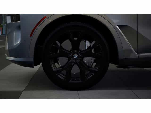new 2025 BMW X7 car, priced at $91,410