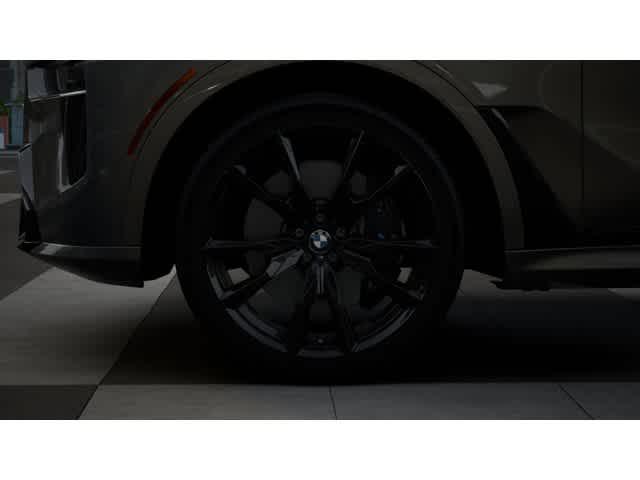 new 2026 BMW X7 car, priced at $128,595