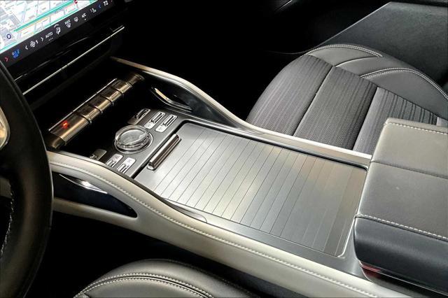 used 2024 Lincoln Nautilus car, priced at $49,313