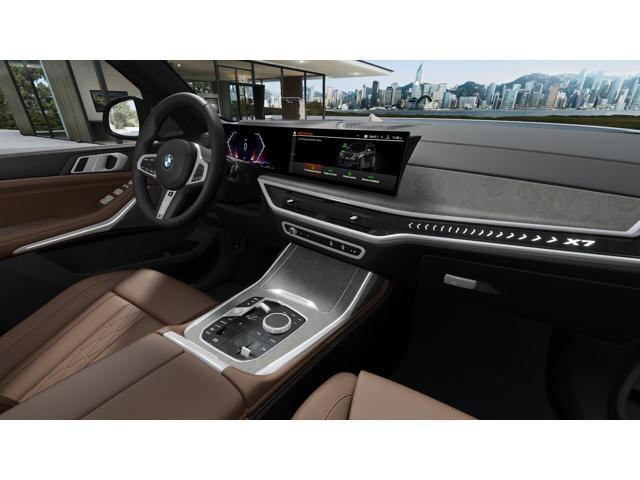 new 2025 BMW X7 car, priced at $99,825