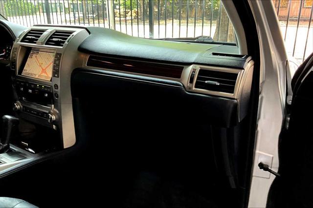 used 2017 Lexus GX 460 car, priced at $28,282
