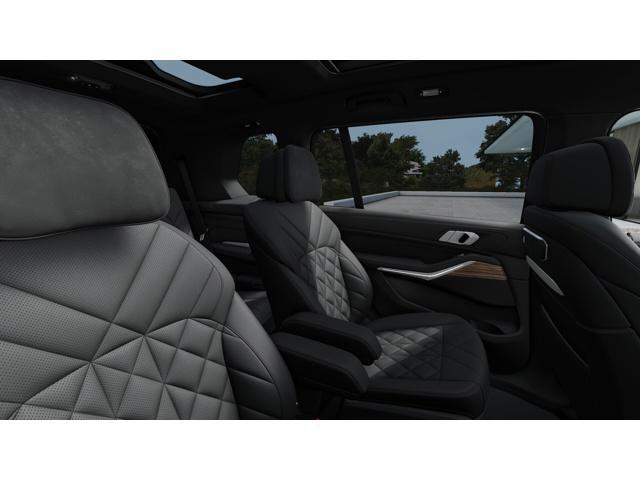 new 2025 BMW X7 car, priced at $94,625