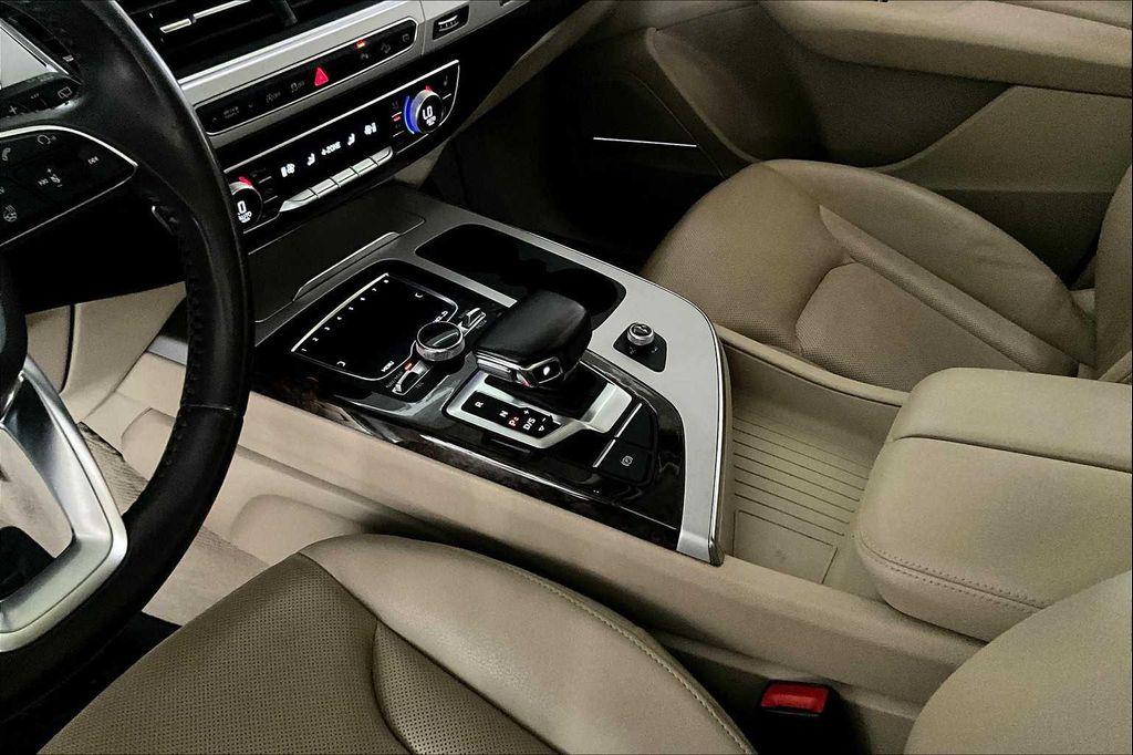 used 2019 Audi Q7 car, priced at $20,187