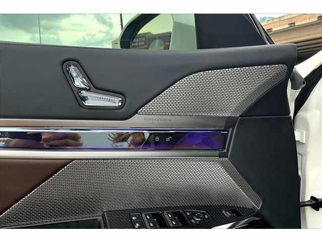new 2024 BMW i7 car, priced at $110,795