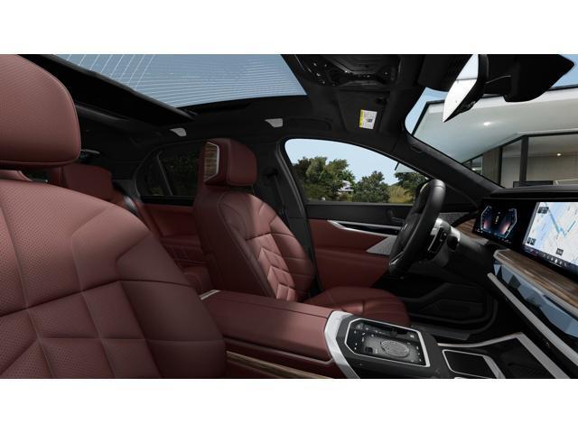 new 2025 BMW 760 car, priced at $152,815