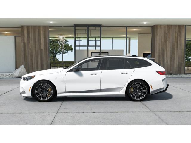 new 2025 BMW M5 car, priced at $138,275