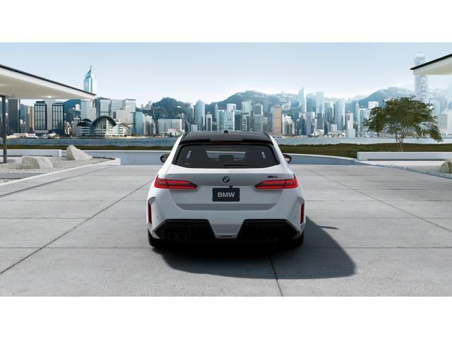 new 2025 BMW M5 car, priced at $138,275