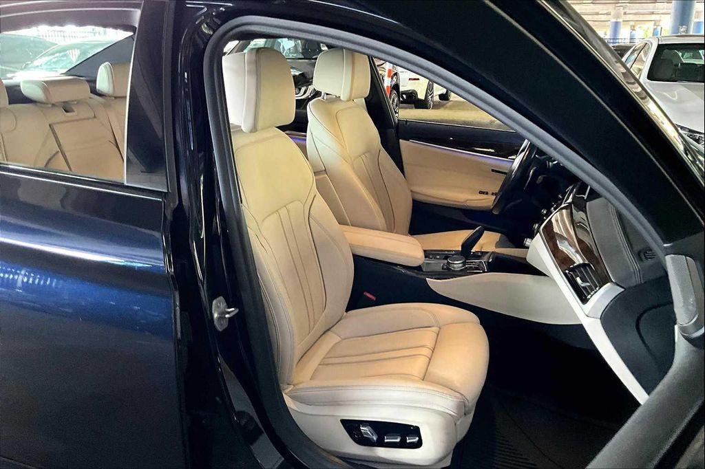 used 2020 BMW M550 car, priced at $36,180