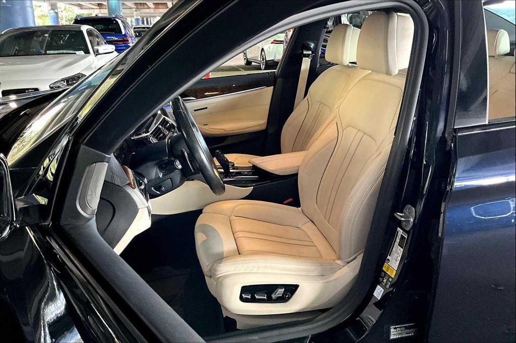 used 2020 BMW M550 car, priced at $36,180