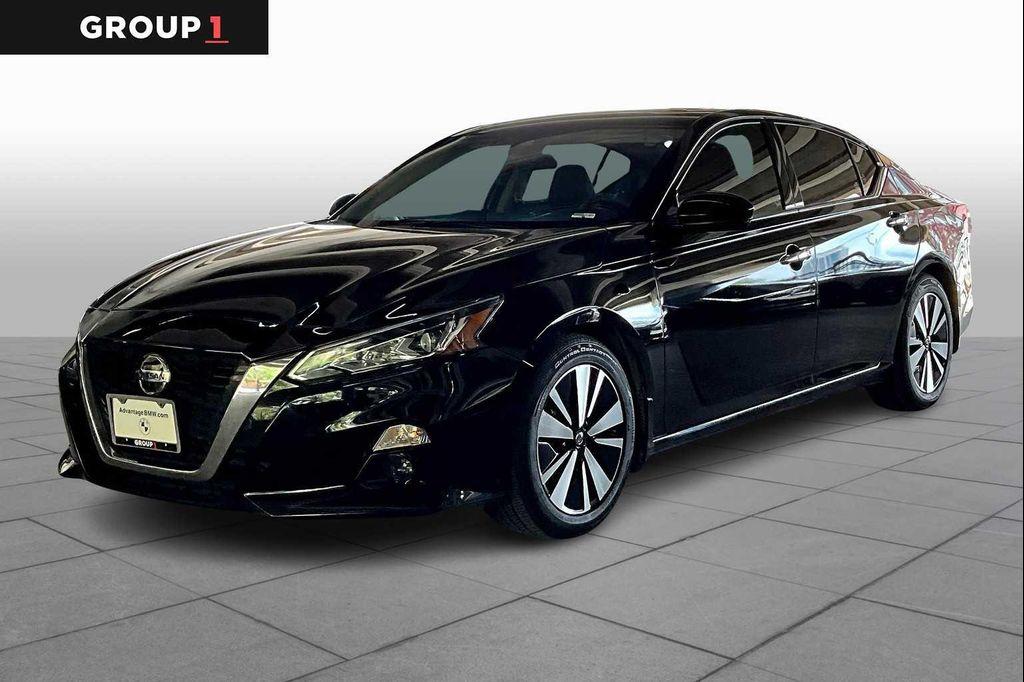 used 2022 Nissan Altima car, priced at $20,500